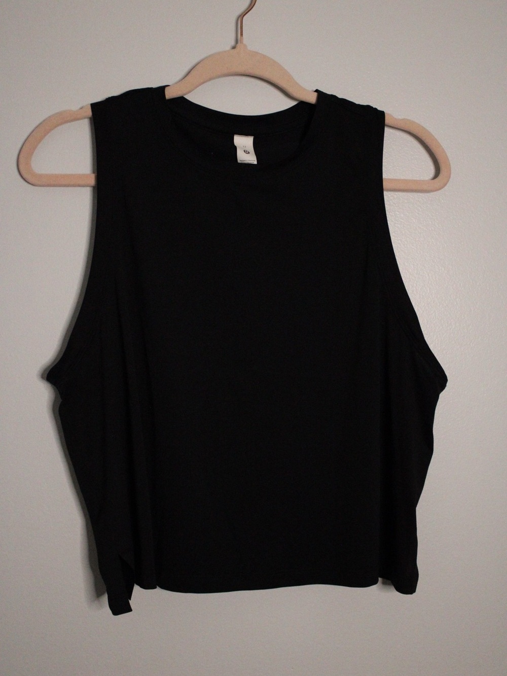 lululemon athletica Black Sleeveless Crop Tank
